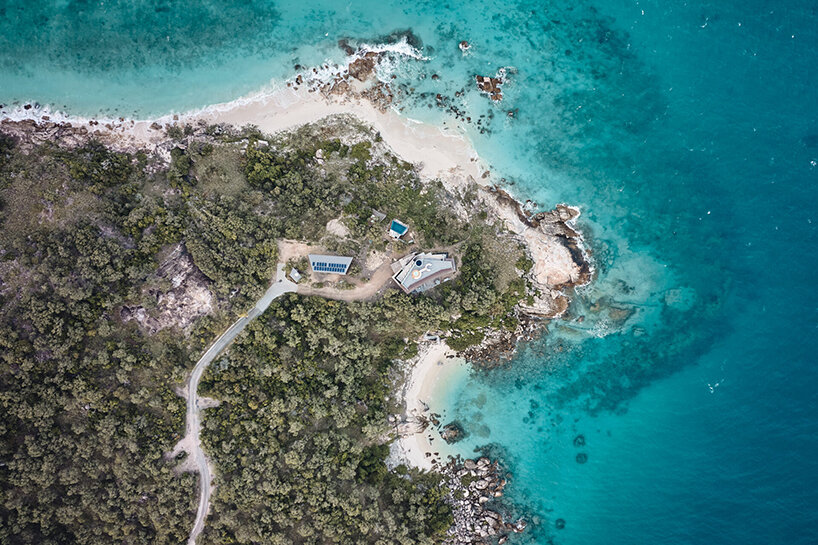 climate-resilient great barrier reef house by JDA takes cues from surrounding marine life