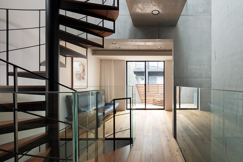 this home-office by ogawa architect design in japan evokes the 'entrance to a small valley'