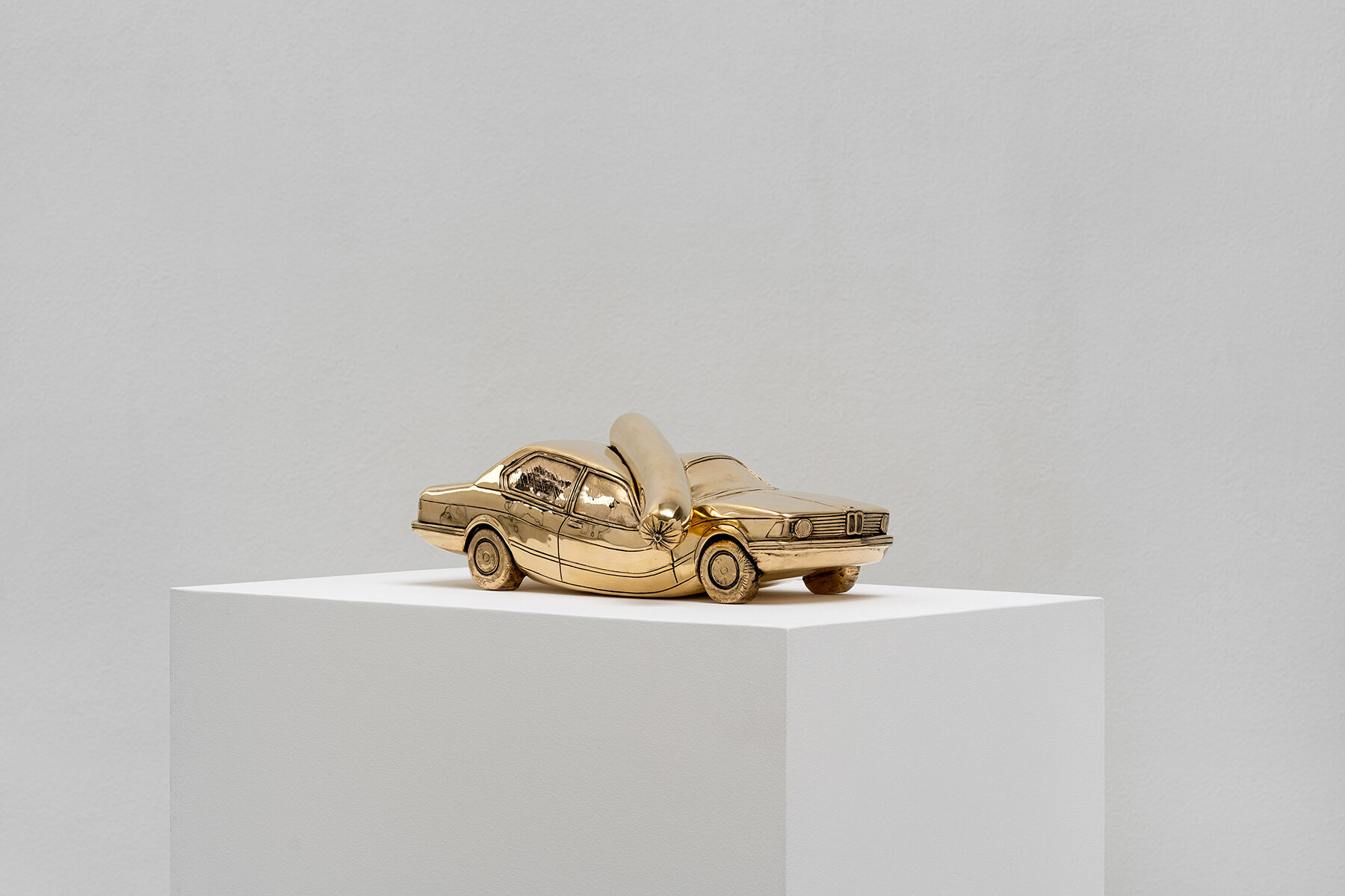 Sold at Auction: Louis Vuitton Metal Car Sculpture