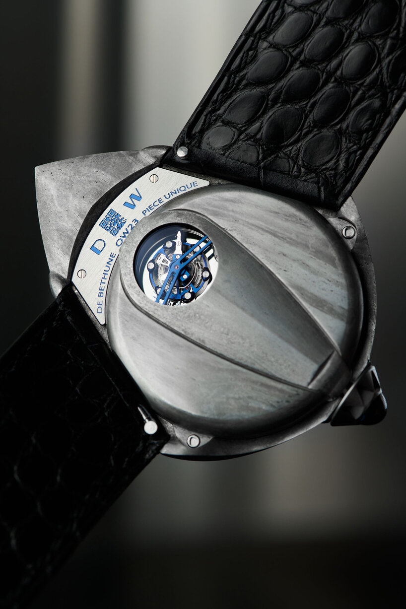 The Most Beautiful Watch You'll See Today: De Bethune DB25 White Night  REVIEW - YouTube