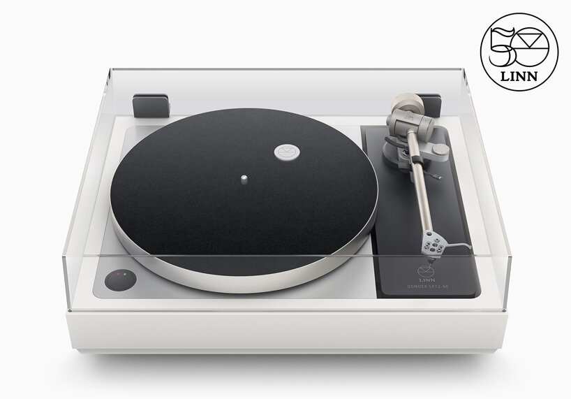 Jony Ive Ex Apple Chief Design Officer Celebrates Years Of Linn With Special Edition Turntable