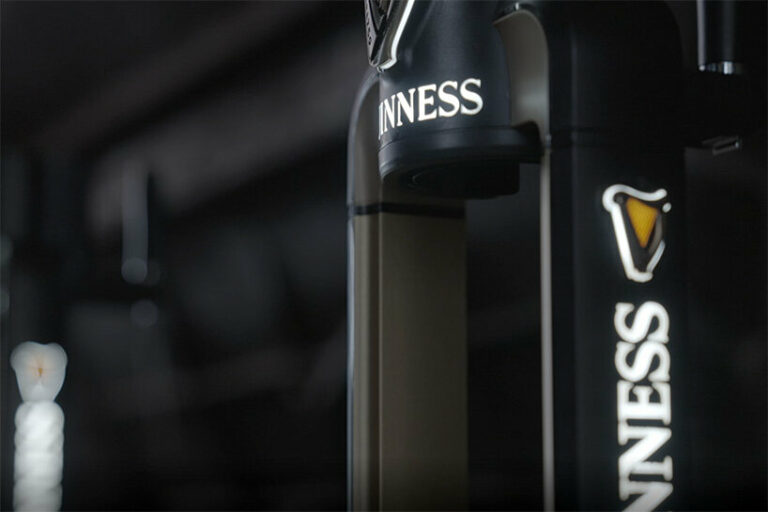 dolmendesigned guinness microdraught 2.0 brings iconic twopart pour