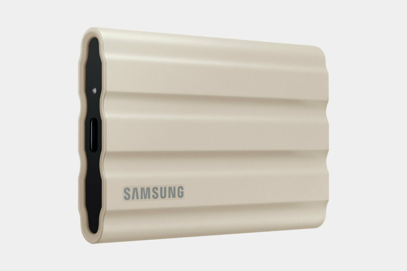 Samsung T7 Shield : Ssd Portable De La Taille D'Une Carte De Crédit Résistant Aux Chutes, À L'Eau Et À La Poussière