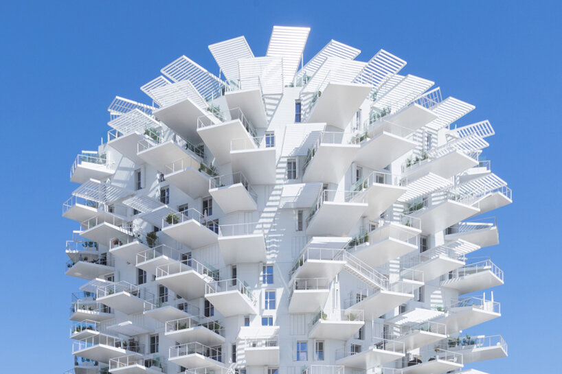 interview: sou fujimoto weaves primitive future with wire installation at berlin's aedes