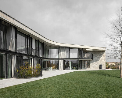 vernacular architecture twists with modern lines for modusarchitects' visibilio house in italy