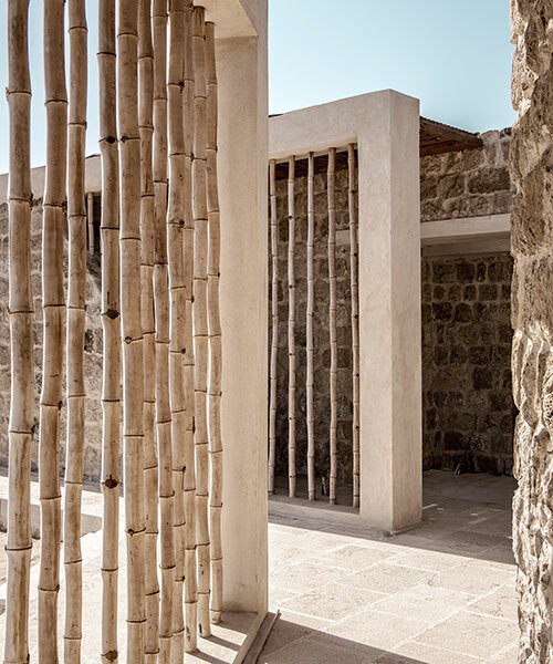 KAL builds this breathing beach house with fossilized coral in egypt