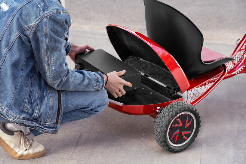 electric tricycle 'VOOK' with puncture-proof tires can bike on sand, gravel and road