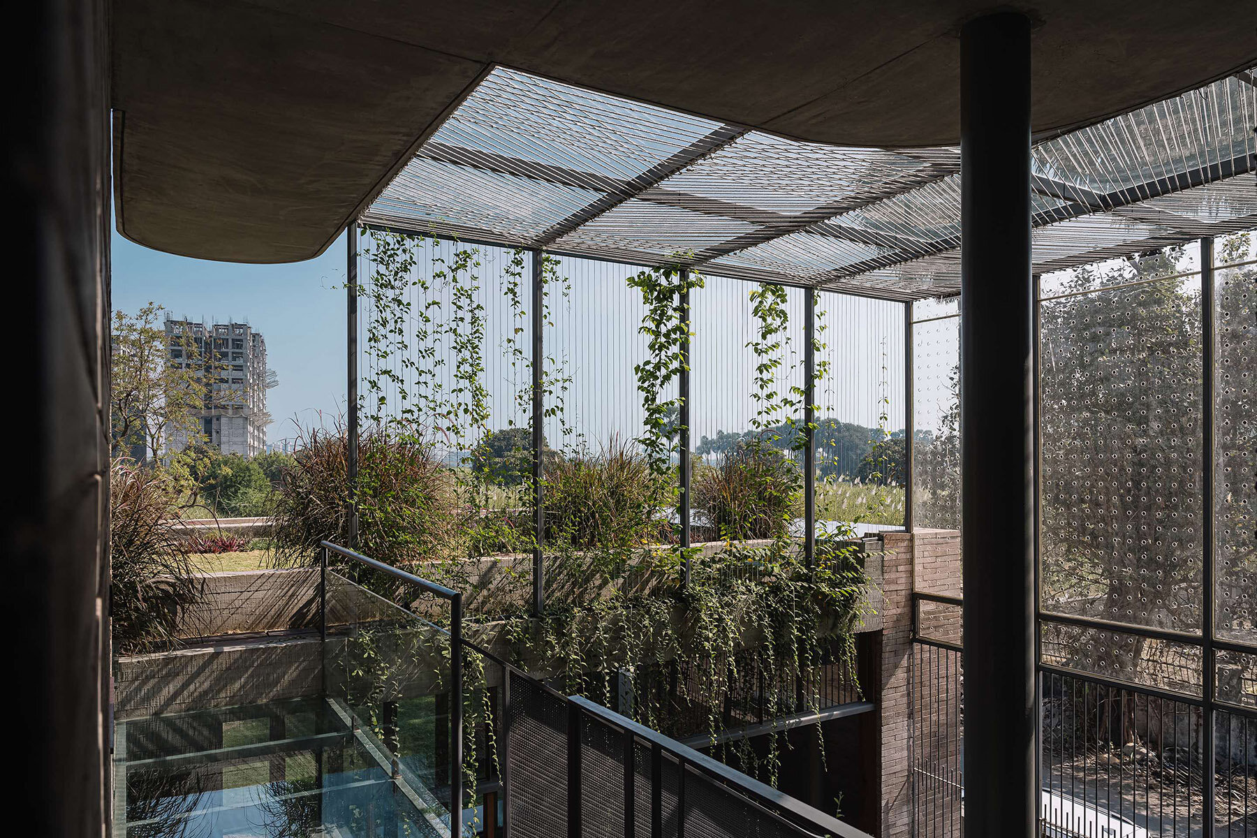 jungalow-2-designboom-full-4