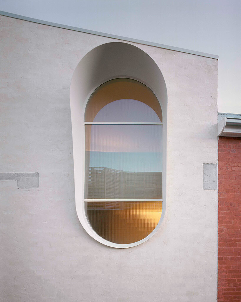 pandolfini architects adds bold extension to modest victorian terrace house in melbourne