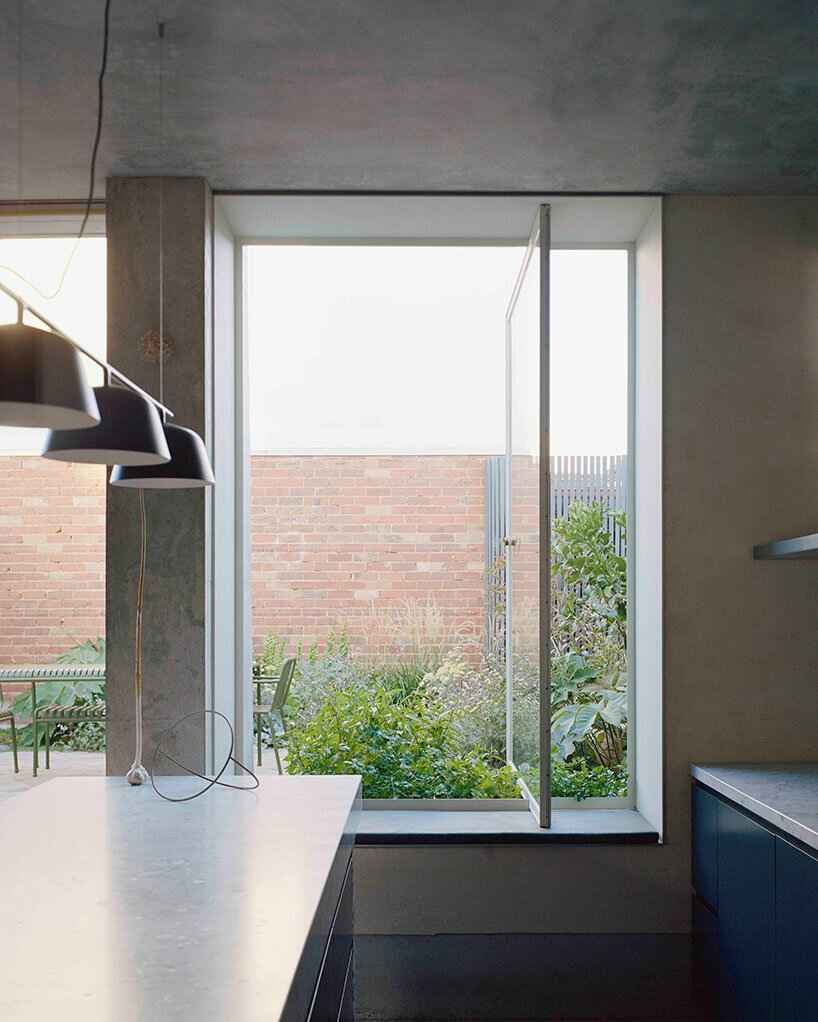 pandolfini architects adds bold extension to modest victorian terrace house in melbourne