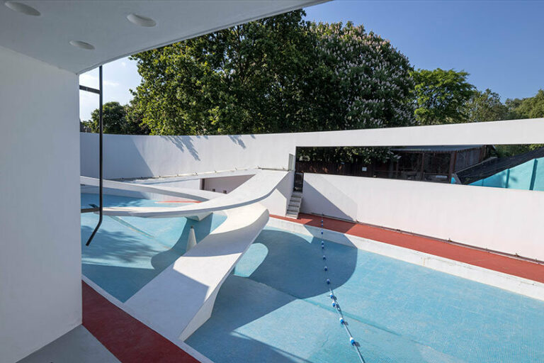 danica o. kus captures the modernist penguin pool in london zoo