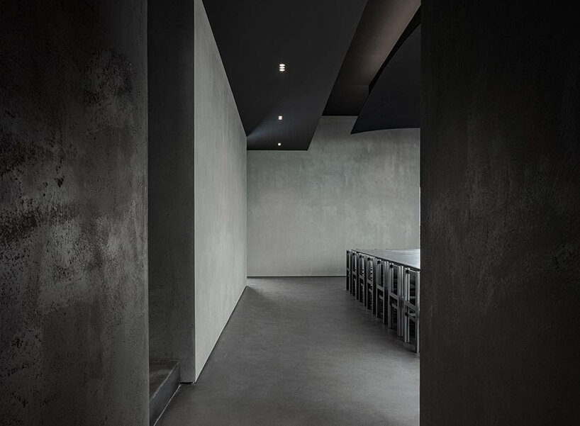 WGNB's SHLTR café in south korea reveals cavernous courtyards and interiors