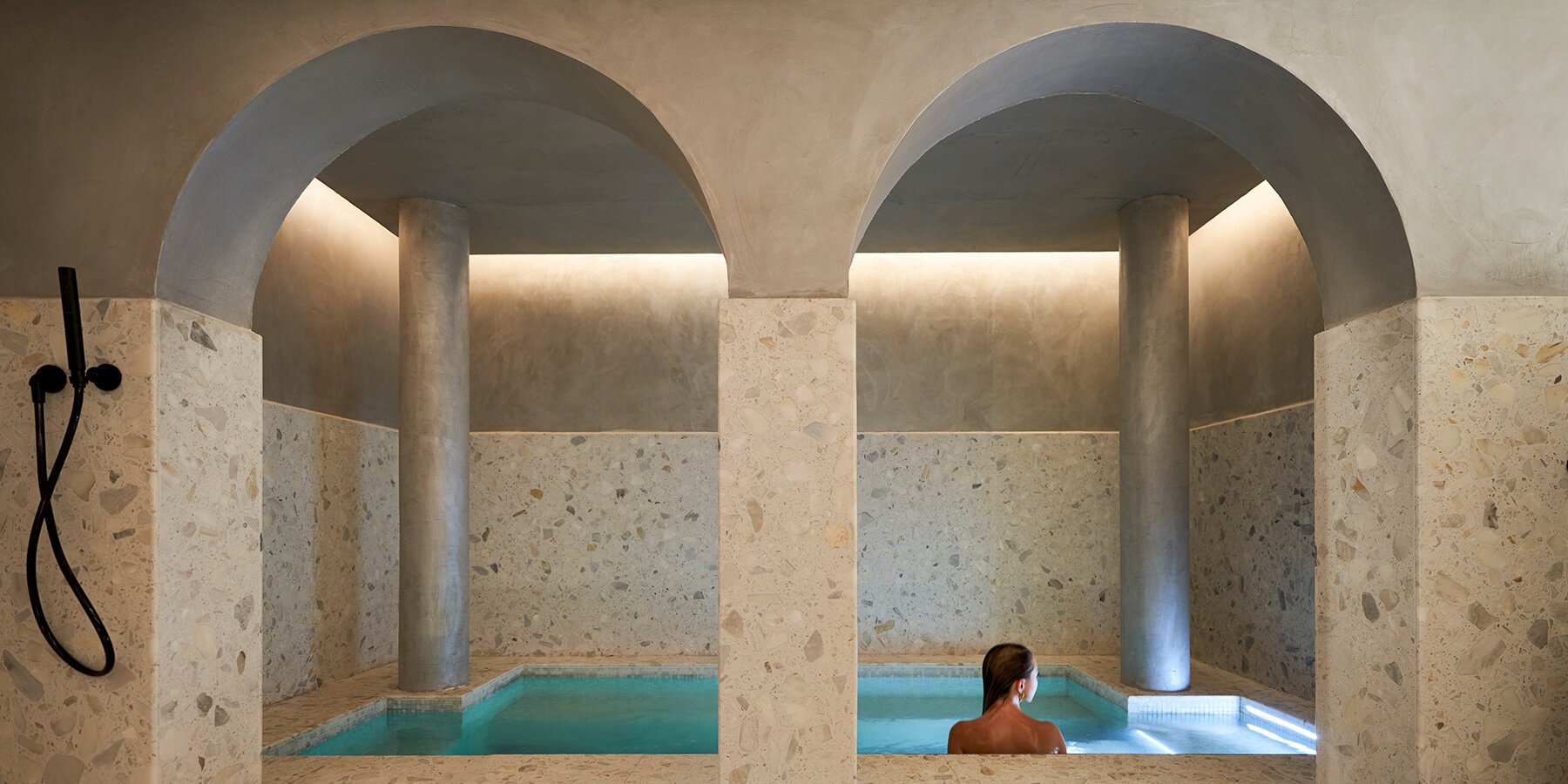 the-wellness-consultancy-bespoke-spa-health-fitness-designboom-new03