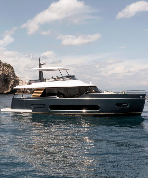 azimut debuts yachts with multipurpose stern & foldable platform at cannes yachting festival