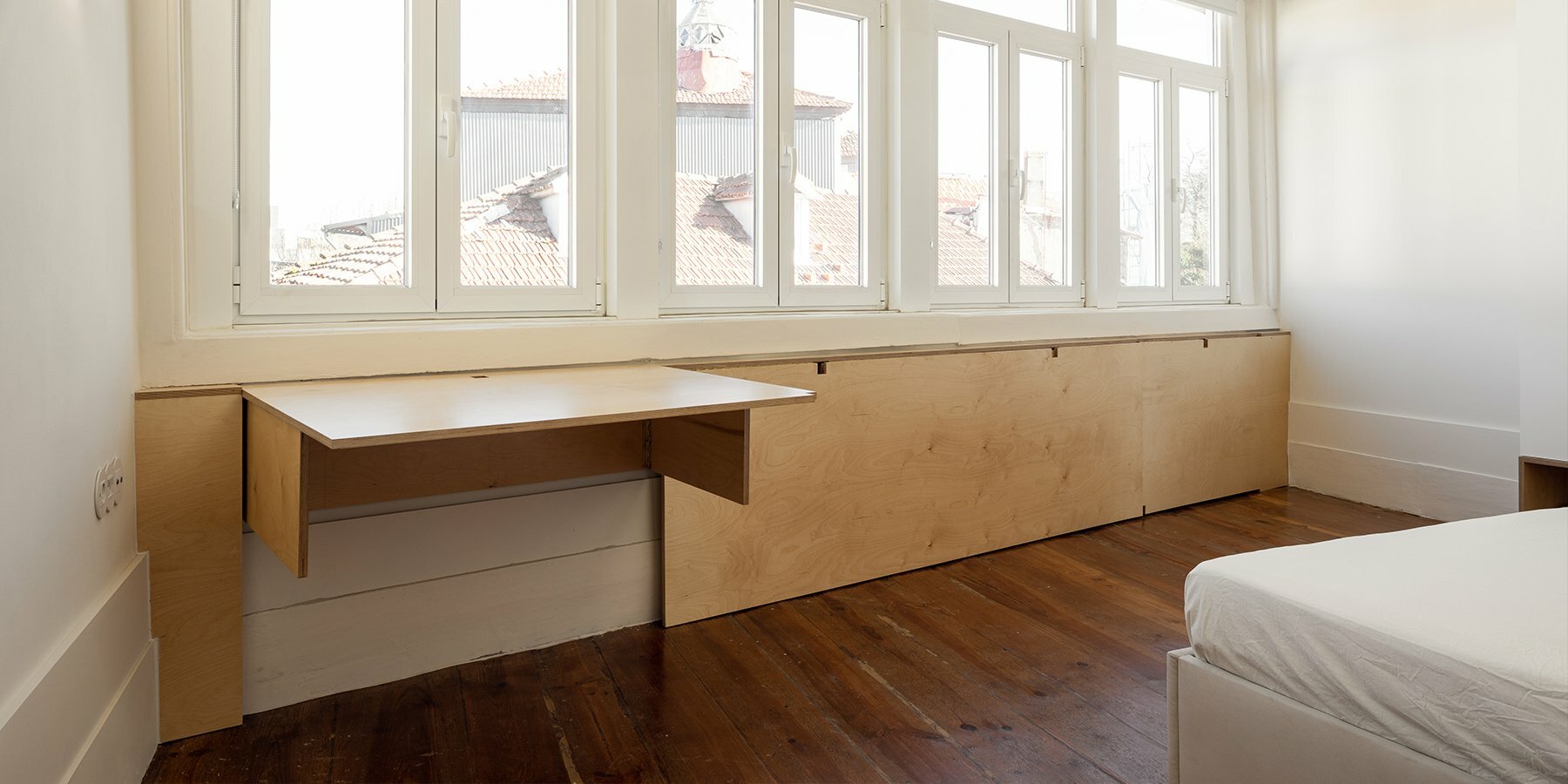 casa-sao-victor-combo-studio-renovation-portugal-designboom-1800-3