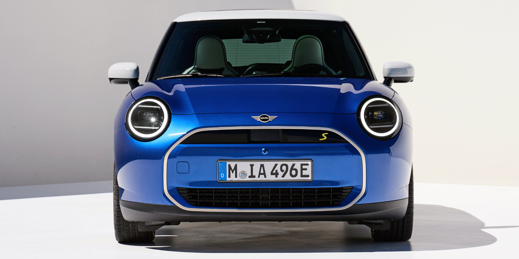 bon voyage, gearshift! MINI cooper gets resurrected as electric car ...