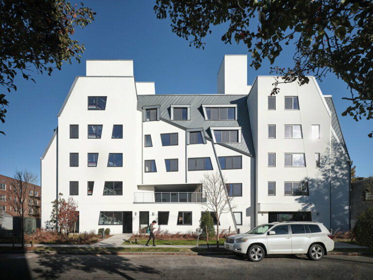 libeskind's affordable senior housing opens in long island for low