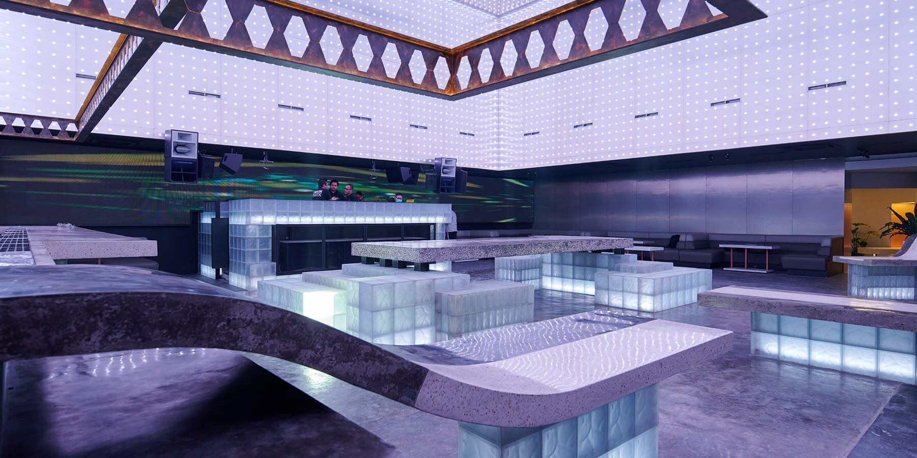 radar-hidden-basement-lounge-bar-renovation-indonesia-designboom-1800-3