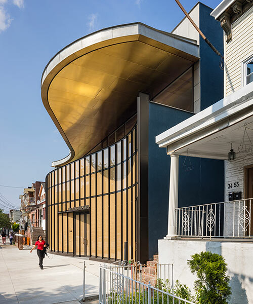 the louis armstrong center opens in queens as a tribute to the jazz icon