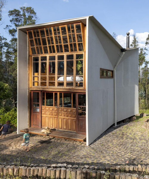casa quinchuyaku by emilio lópez is a passive solar house nested in ecuador's volcanic slopes