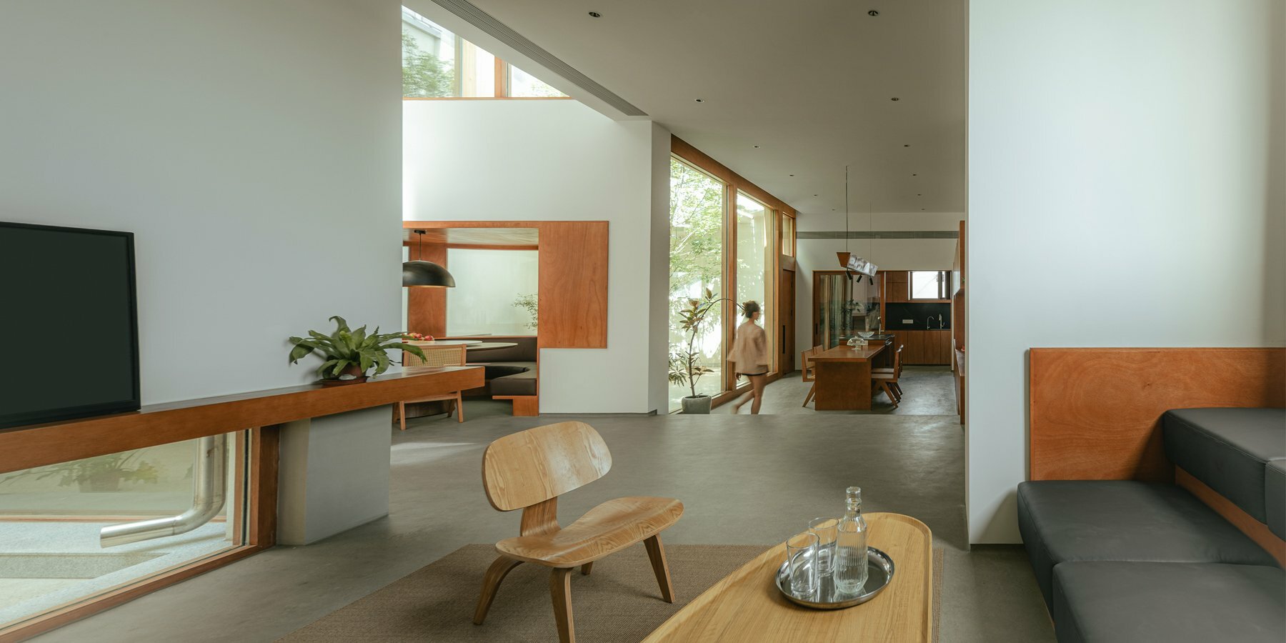 house-on-the-slope-the-narrative-of-staggered-sequences-chaoffice-designboom-1800-2