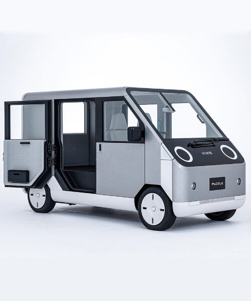 modular electric minivan with solar panels can function as emergency and disaster vehicle