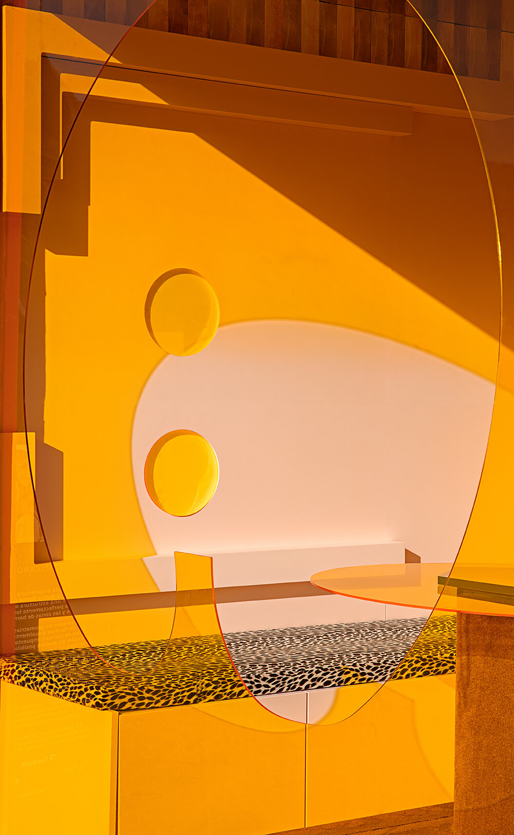 patricia bustos brings 1970s-inspired geometries & mosaics to mecano mobile kitchen space