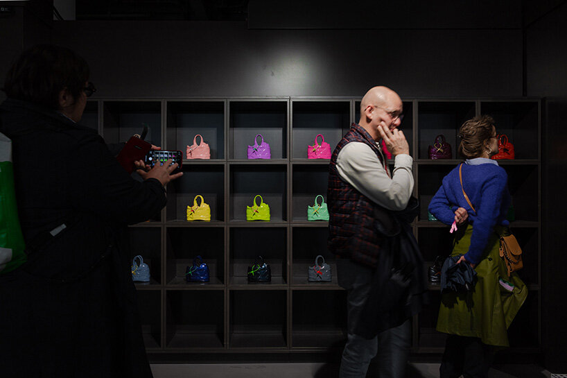 niels nijman brings AI-generated bags and shoes to life at dutch design week