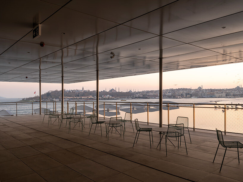 pedrali artfully furnishes RPBW-designed istanbul modern museum