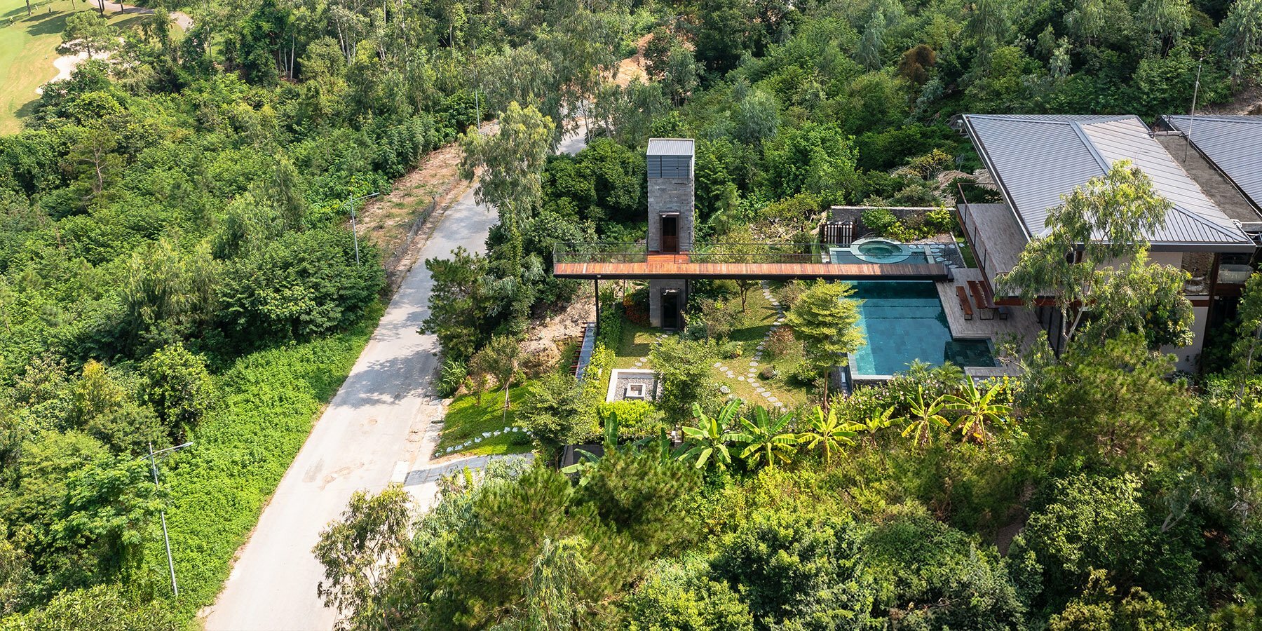 ajisai-hill-house-idee-architects-vietnam-designboom-1800-2