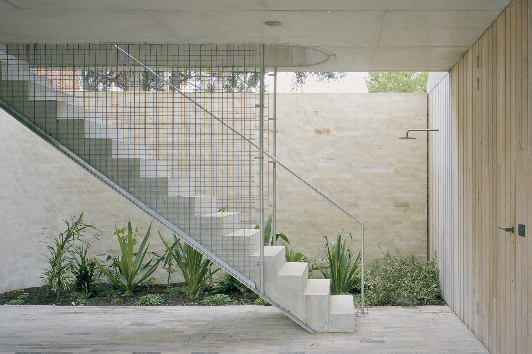 edition-office-mary-street-house-victoria-australia-designboom-08a