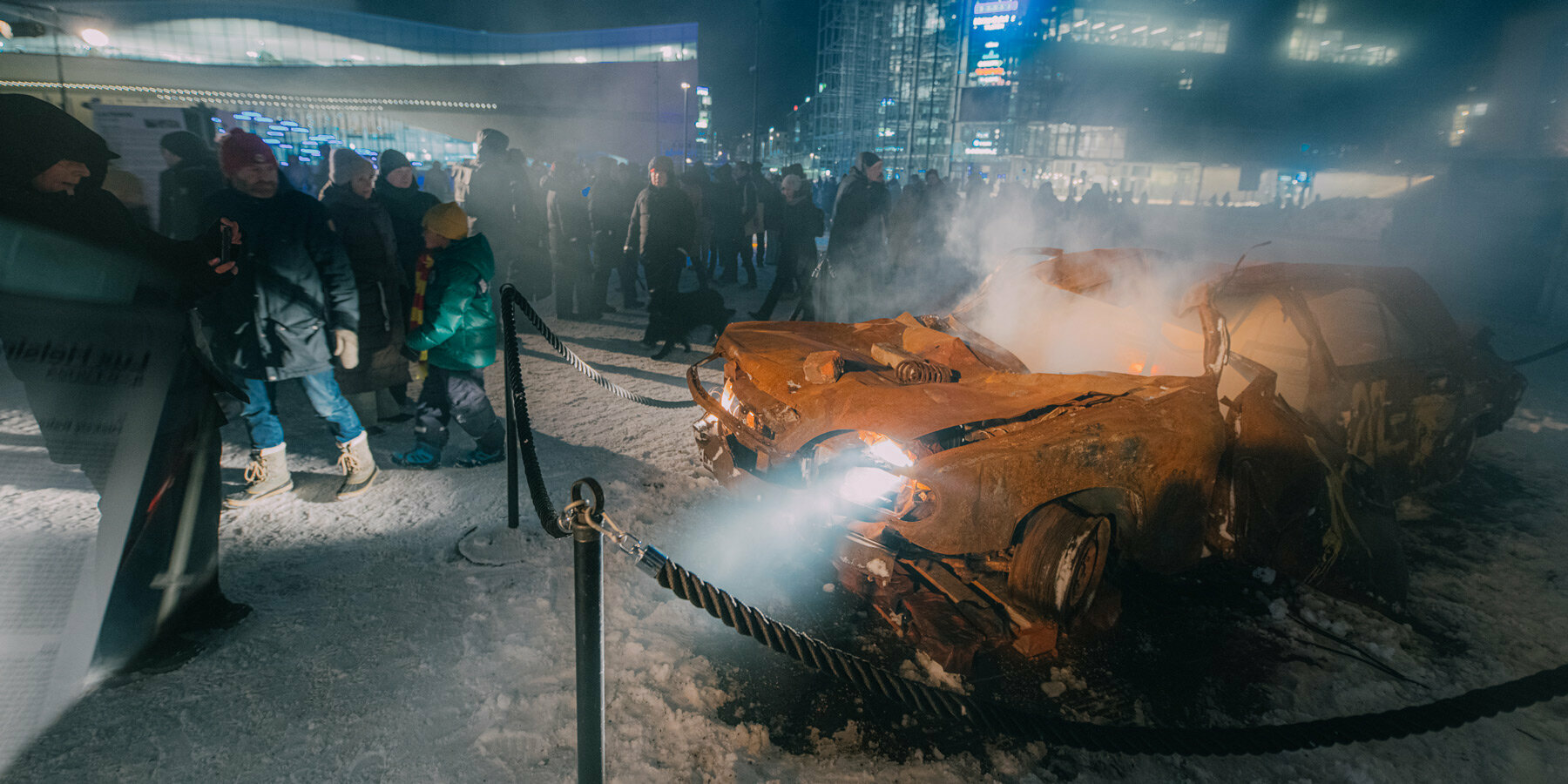 maxim-velcovsky-ukraine-cars-exhibition-helsinki-designboom-1800-2