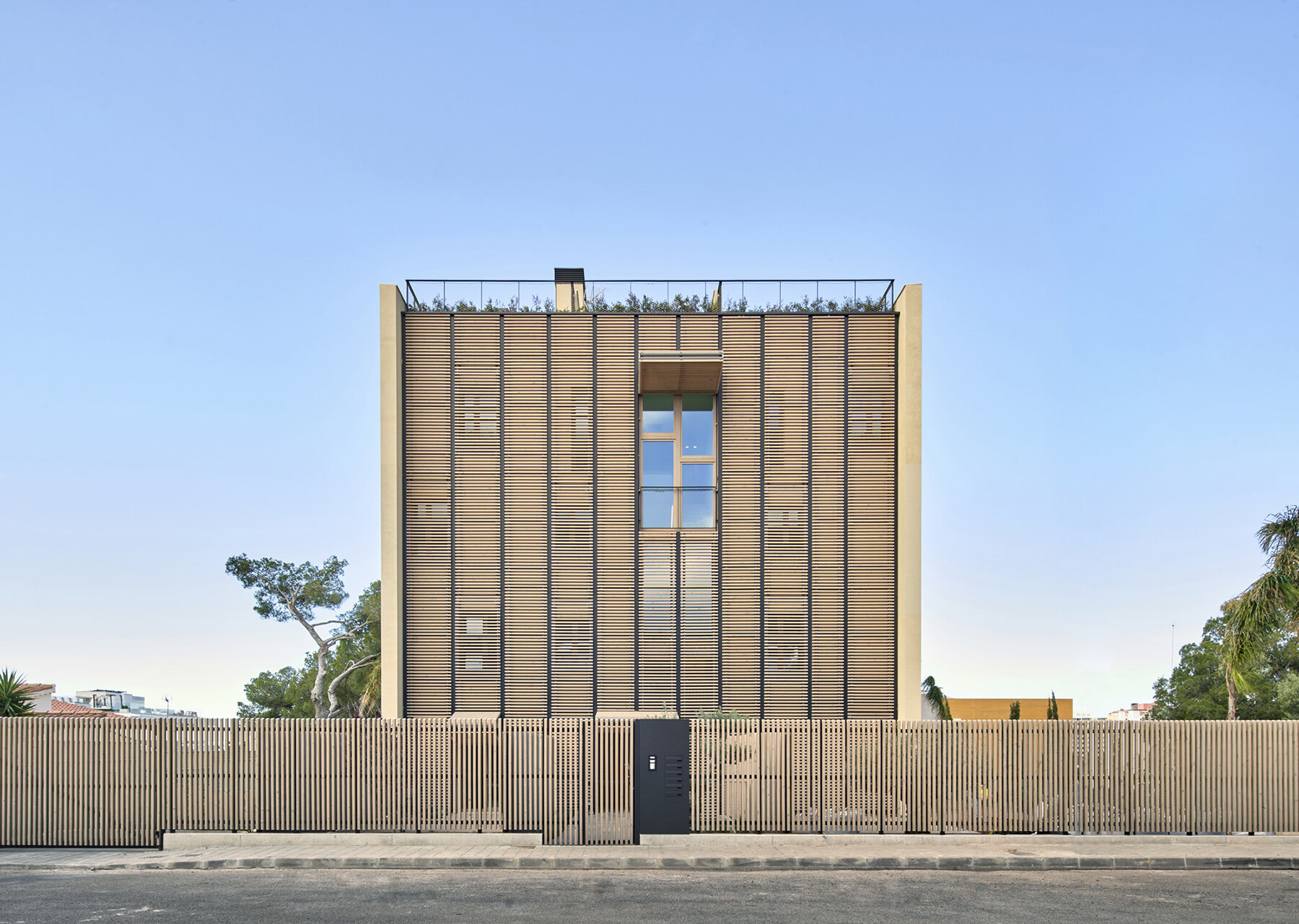 ohlab-parl-lel-designboom-full