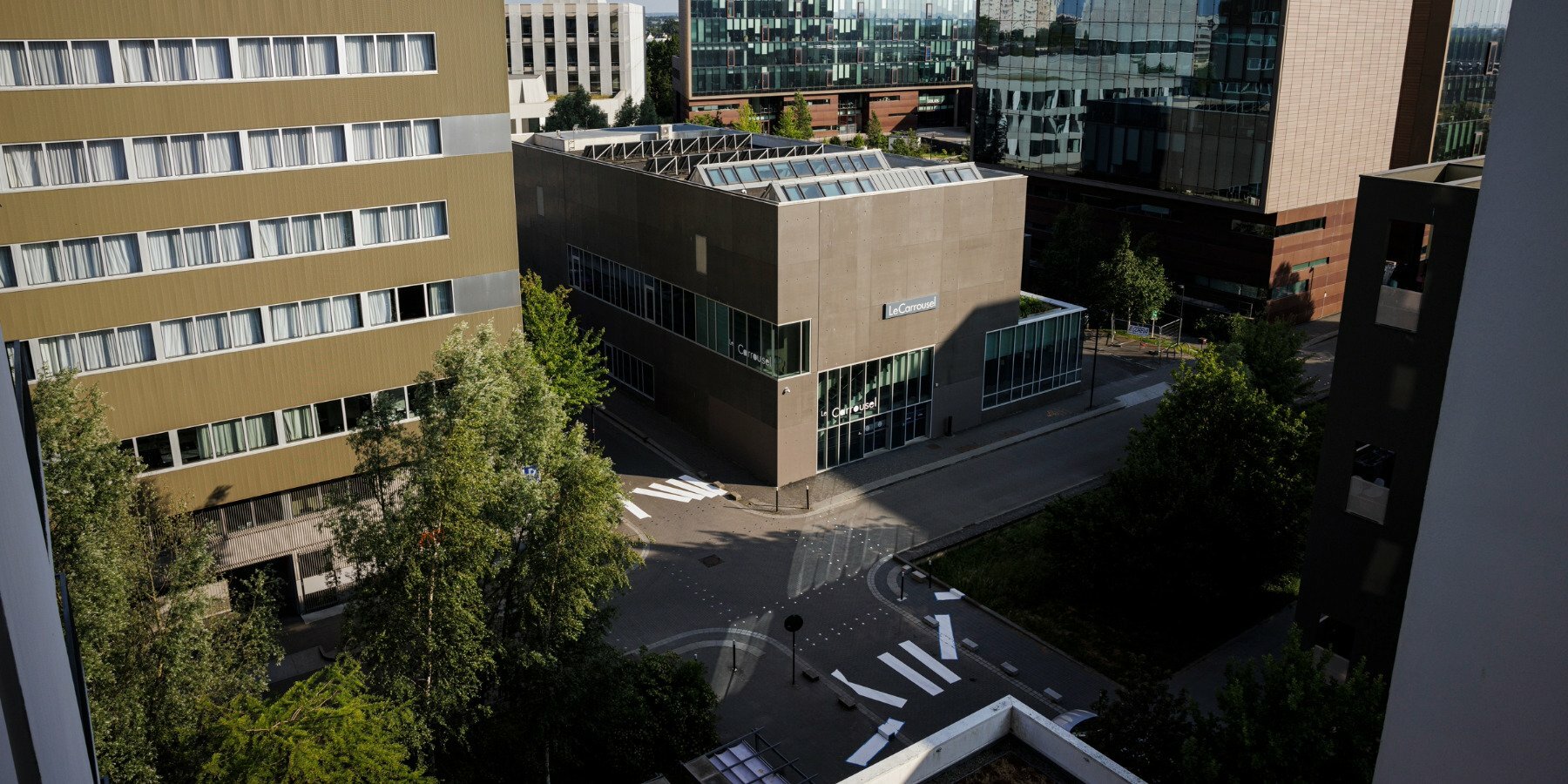 pedestrian-crossing-vincent-broquaire-rennes-designboom-1