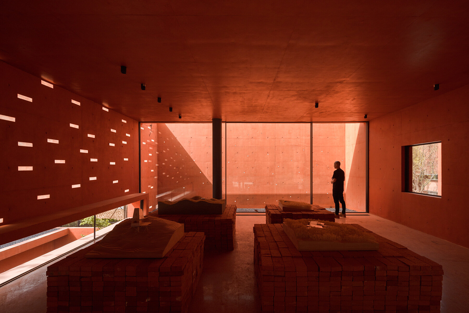 red-box-mix-architecture-nanjing-china-designboom-08a
