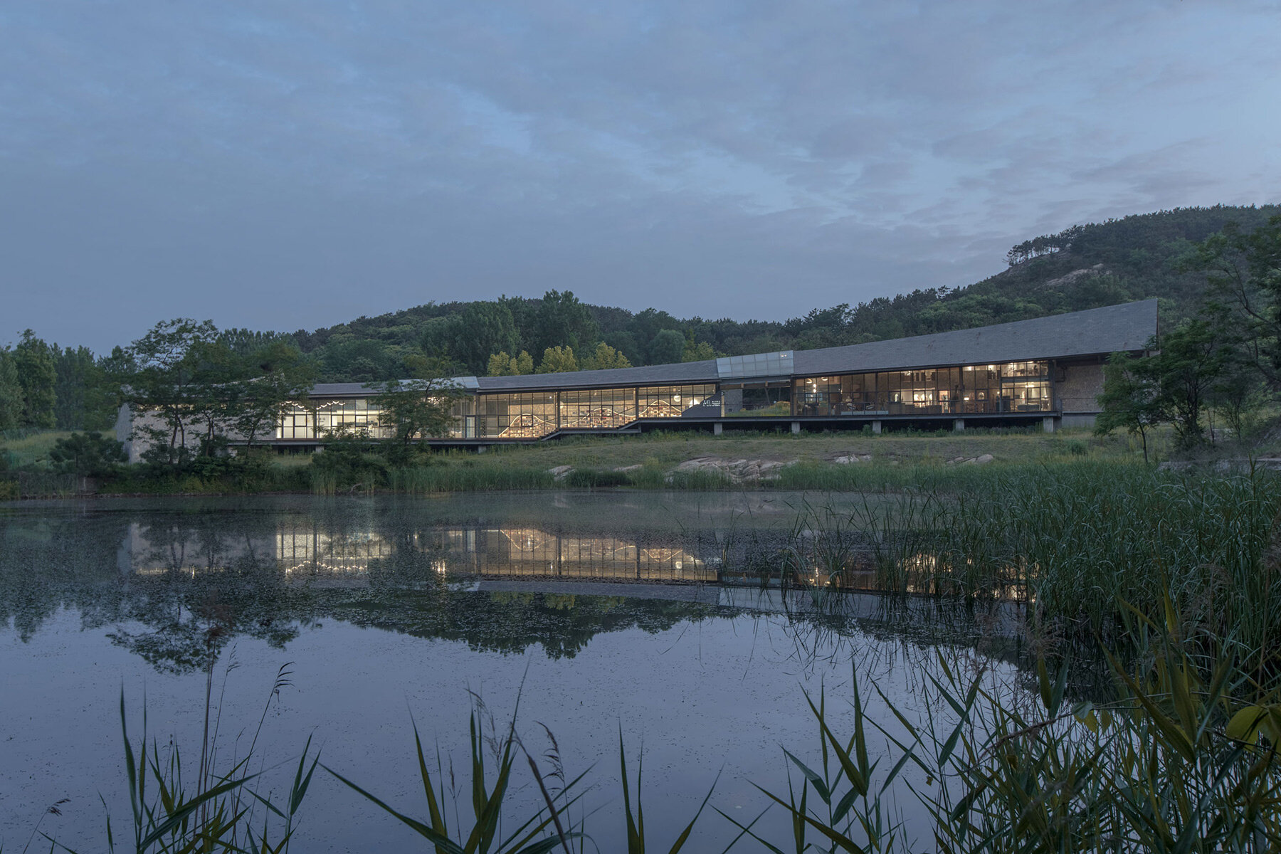 aurelien-chen-dragon-mountain-tourist-center-china-designboom-08a