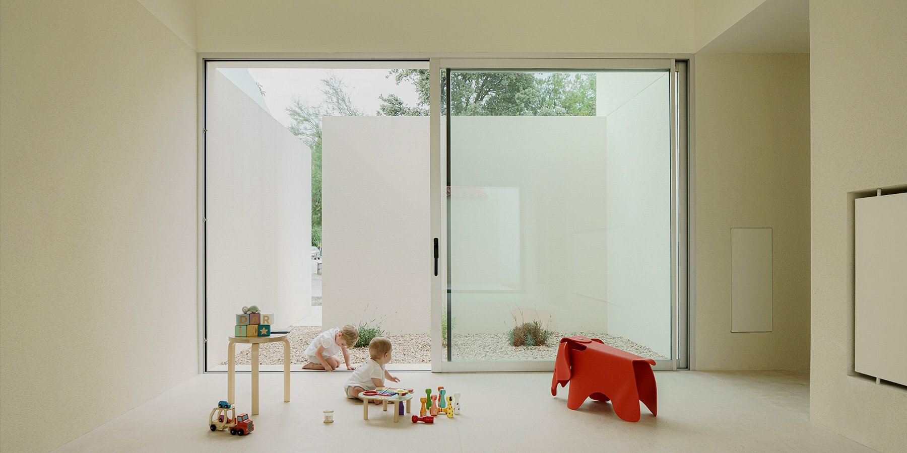 school-aguas-nuevas-iterare-arquitectos-designboom-1800-3