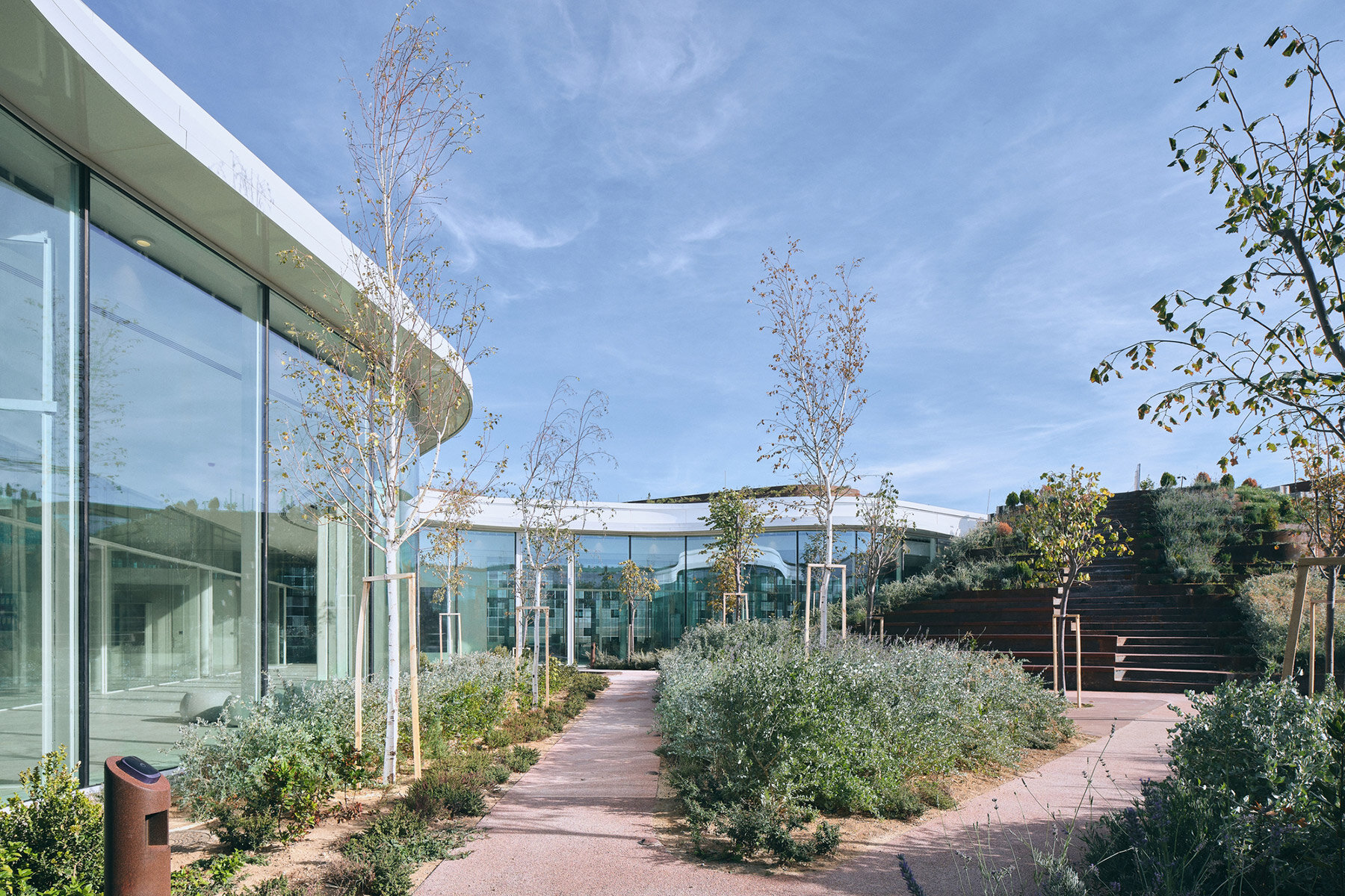 bilgin-architects-kalyon-karapinar-central-control-building-turkey-designboom-08a