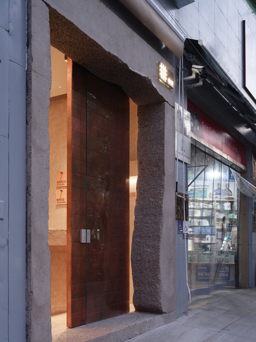 tiny café by B.L.U.E. architecture studio pops amidst traditional marketplace in beijing