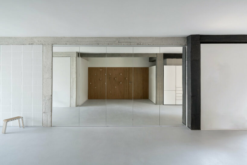 PACHON — PAREDES challenges spatial archetypes with 'non-binary' residence in madrid