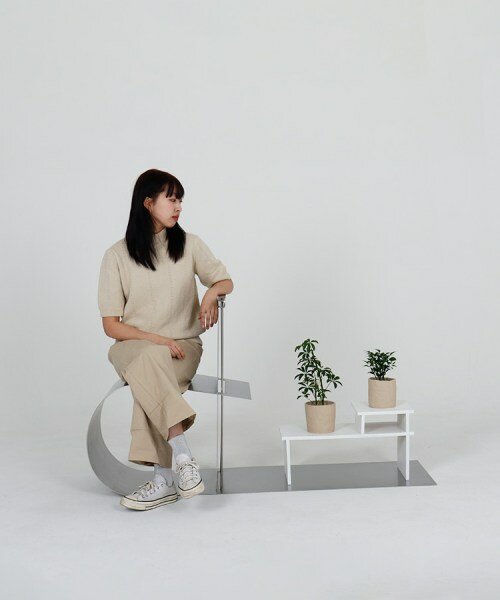 &omni chair curves into an & symbol to foster connectivity with our surroundings