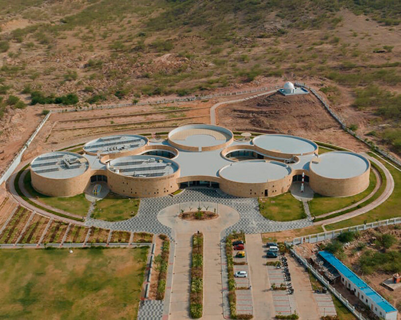 Oval Gallery By Ini Design Studio Frames India's Science Center ...