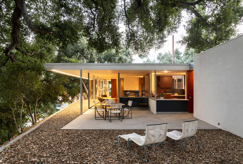 richard neutra's restored mid-century home in california is now up for rent