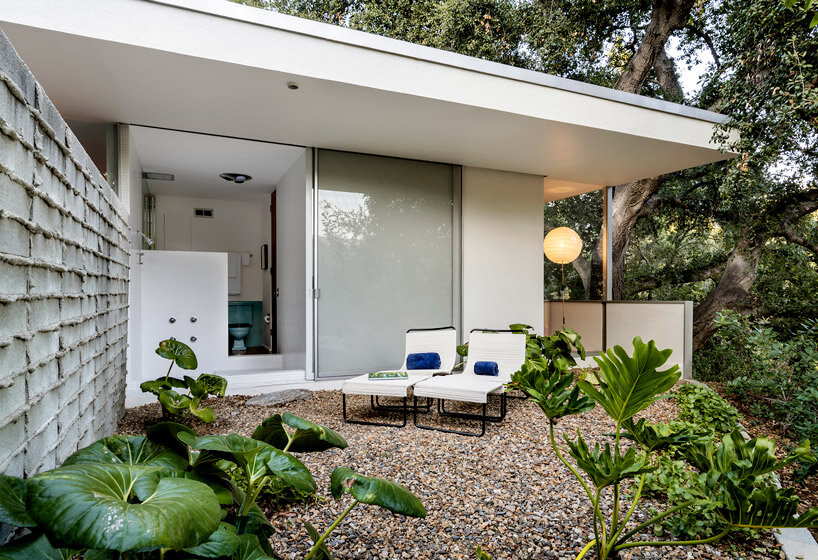 richard neutra's restored mid-century home in california is now up for rent