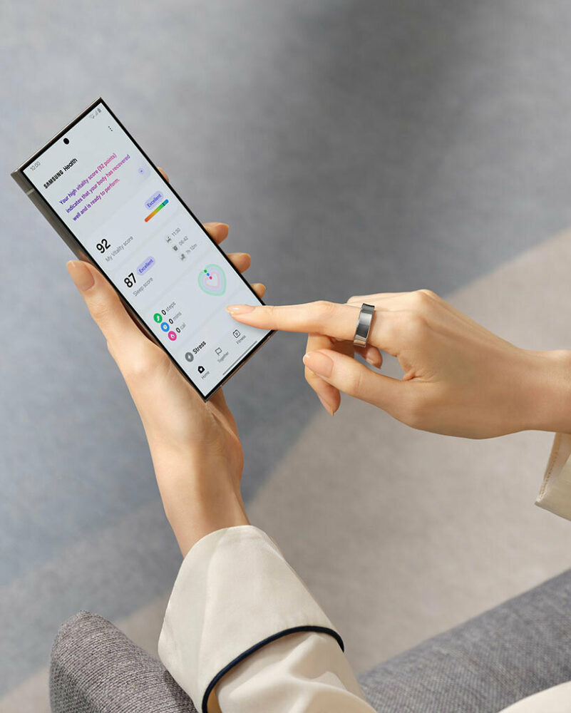 samsung unveils galaxy ring, a smart AIpowered wellness companion at