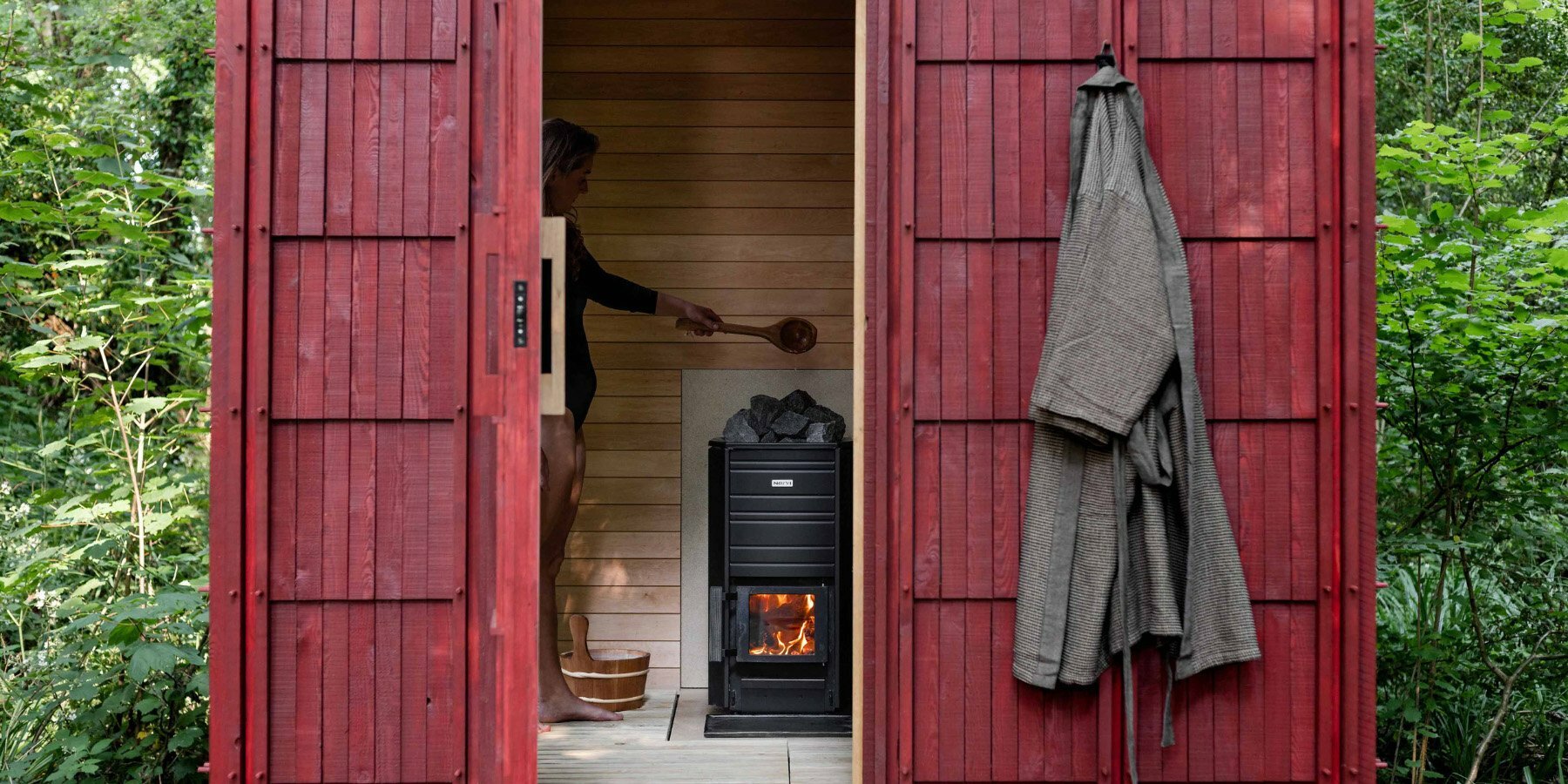 the-drying-shed-sauna-designboom-full