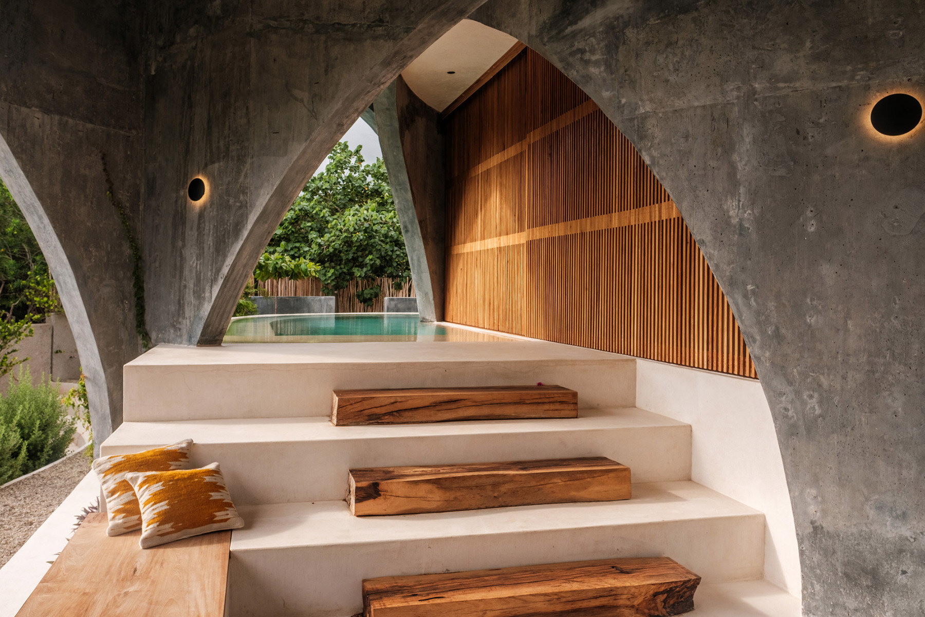 estudio carroll's 'toro house' embraces oaxacan coast with arches and ...