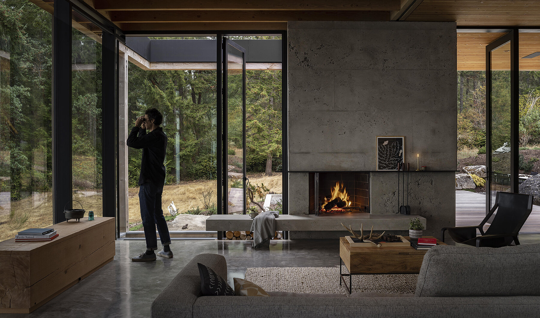 mwworks hides longbranch house in the pacific northwest woods