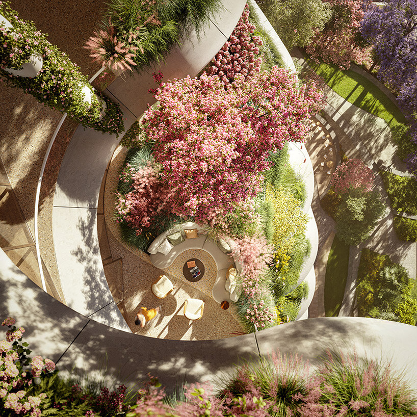 Foster + Partners designs 'The Star', a Hollywood tower surrounded by spiral gardens