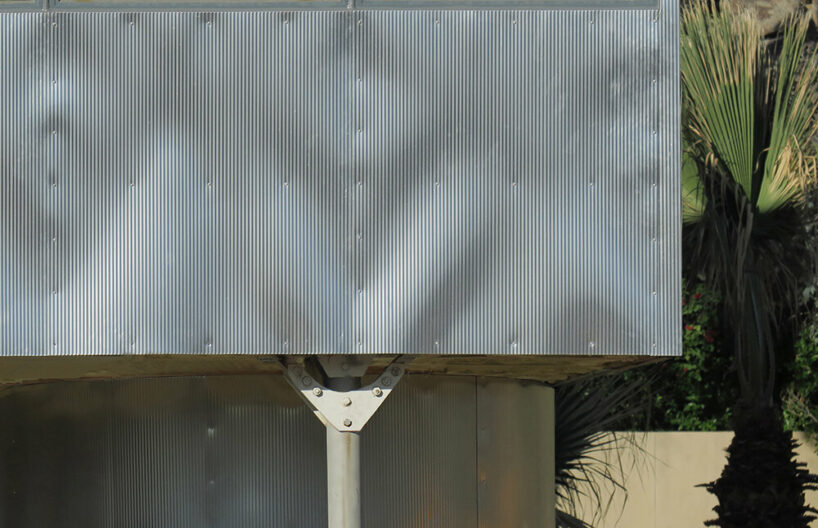vështrimi i parë i shtëpisë së kompletuar prej alumini të burimeve të palmës™  prototip, i qëlluar nga Paul Clemence